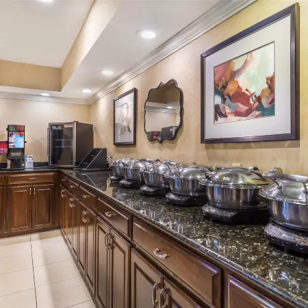 Best Western Plus Valdosta Hotel Suites