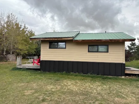 Cozy Cabin escape in the Tetons