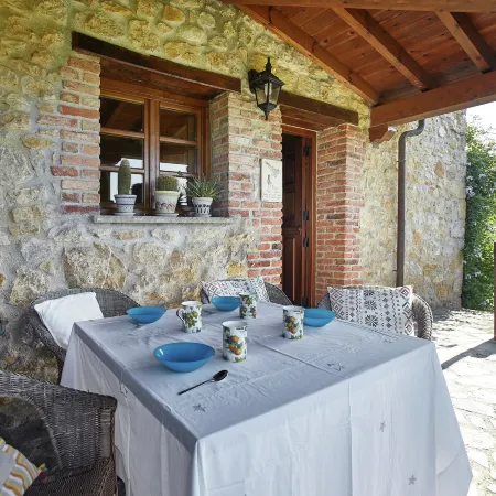 Mansion in Nava with Pool & Terrace Отели в г. Нава