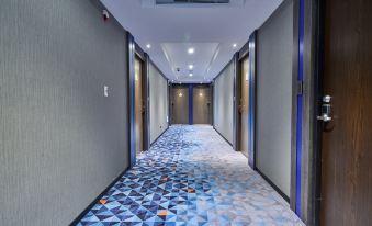 Holiday Inn Express KAOHSIUNG LOVE RIVER by IHG