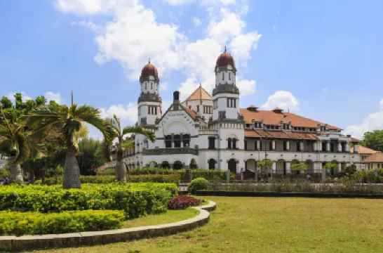 三寶壟新邦利馬智選假日酒店 酒店