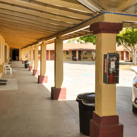 California Suites Motel Отели в г. Калексико