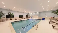 Staybridge Suites ANN ARBOR - UNIV OF MICHIGAN by IHG - Swimmingpools