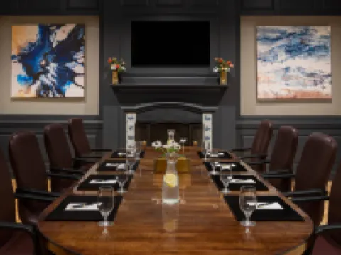 The Drake Oak Brook, Autograph Collection Hotels in Oak Brook