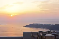Gold Suites - Small Luxury Hotels of the World - breakfast