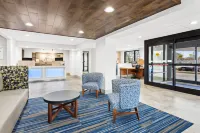 Holiday Inn Express Hopewell - Fort Lee by IHG - 駐車場