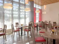 Quality Suites Chalon-sur-Saône Gare Hotels in Burgundy