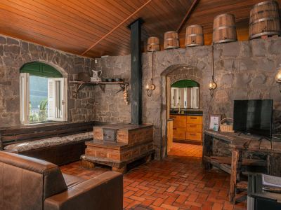 Casa de Pedra - Vinícola Mena Kaho