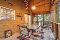 Simons Treetop Cabin 2 Bdr in Popular Resort!