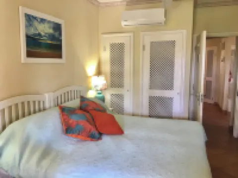 Fabulous Sugar Hill Penthouse with Roof Terrace Hotéis em Mount Standfast