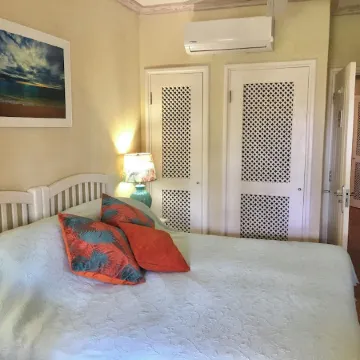 Fabulous Sugar Hill Penthouse with Roof Terrace