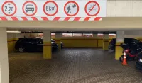 Aragosta Hotel - parking