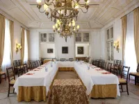 Pousada Palacio de Queluz – Historic Hotel Hotels in Tapada de Vale de Lobos