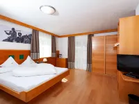 Hotel Eller Hotels in Solda