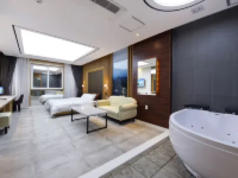 Seosan Hello Hotel 瑞山市のホテル