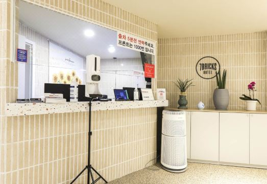 광주 상무 세븐브릭스 호텔