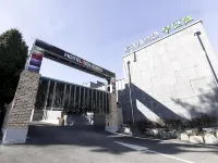 金浦貝盧奇汽車旅館 Gimpo International Sculpture Park附近的飯店