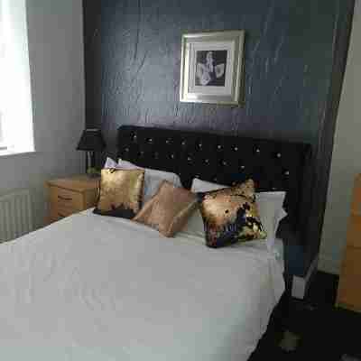 Stags Hens Contractors Longstay Rooms