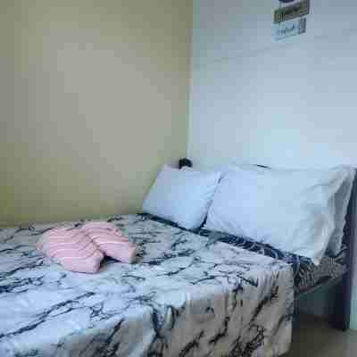 Luxurious Condo in Quezon City with Private Pool Rooms