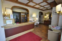 Hotel la Lepre Bianca Hotels in Asiago