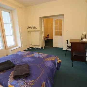 Fantastic-Inn Warszawa - NS42 Отели рядом с достопримечательностью «Бельведерский дворец»