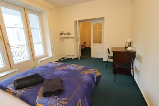 Fantastic-Inn Warszawa - NS42 Отели рядом с достопримечательностью «Памятник русалке на реке Висла»