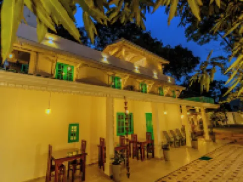 Istana Villa Mirissa Hotels in Mirissa