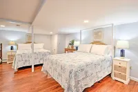 Old Orchard Beach Home w/ Patio: Walk to Beach - Apartments