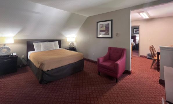 Rodeway Inn & Suites Hershey