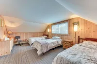 Gore Mountain Retreat: Deck & Game Room - Wifi