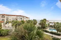 Villa Capriani Condo w/ Direct Beach Access! - WiFi