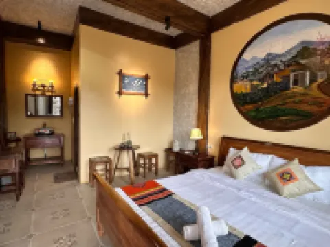 Khói Homestay and Restaurant Hotels in Lung Cu