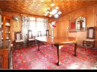 Taj palace Houseboat