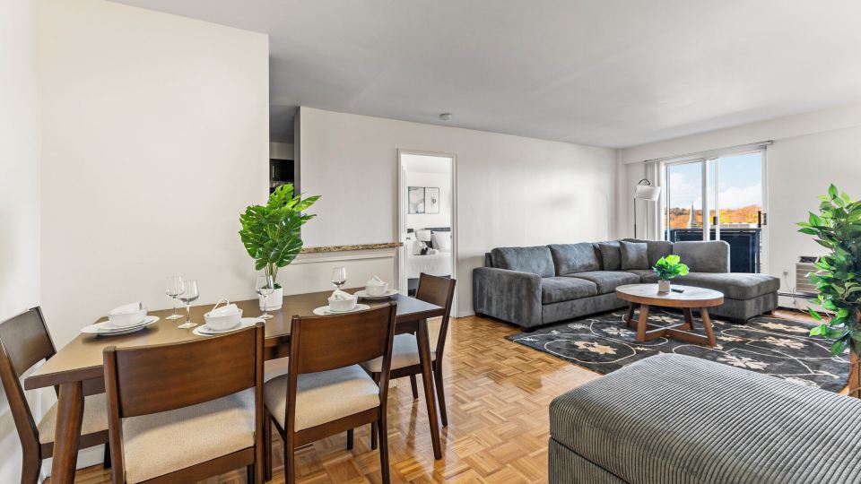 Furnished Apartment Near Longwood
