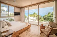 Greta Puerto Morelos
