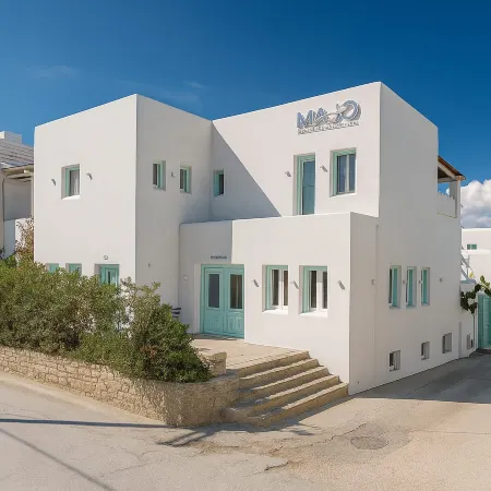 Majo Suites Hotel