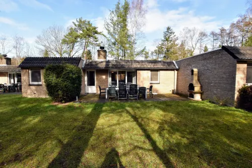 Appealing Holiday Home in Guelders Near Forest