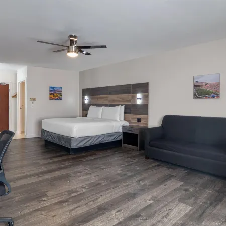 Hom Hotel Gainesville, SureStay Collection by Best Western
