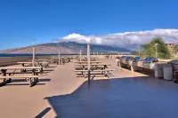 Beachfront Kihei Sanctuary w/ Lanai & Ocean Views! - 2-Star