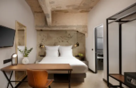 Anise Aluma Athens, Tapestry Collection by Hilton