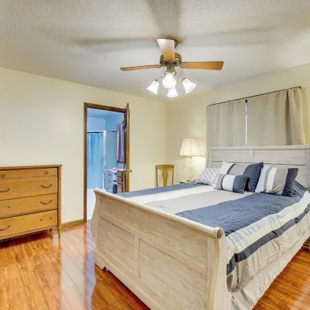 Fairgrounds Access: Home w/ Trailer Parking!