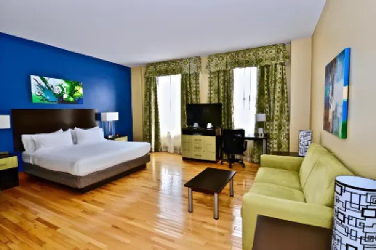 Holiday Inn Express CLEVELAND DOWNTOWN by IHG Hotels in Cleveland