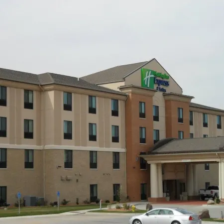 Holiday Inn Express & Suites URBANDALE DES MOINES by IHG