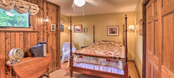 Serene Lodi Escape w/ Deck: Boat, Hike & Sip! Hotéis em Seneca County