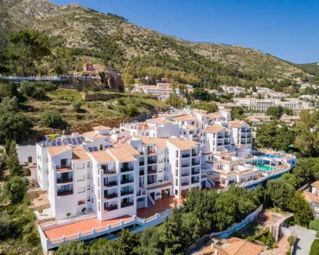 Macdonald la Ermita Resort Hotels in Mijas