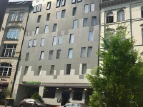 Hotel Gat Point Charlie