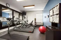 Wingate by Wyndham Jacksonville FL - Gym