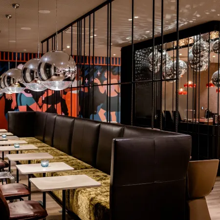 Motel One Berlin-Potsdamer Platz Отели рядом с достопримечательностью «Центр Леголенд Дискавери»