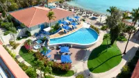 Divi Flamingo Beach Resort & Casino - Beach