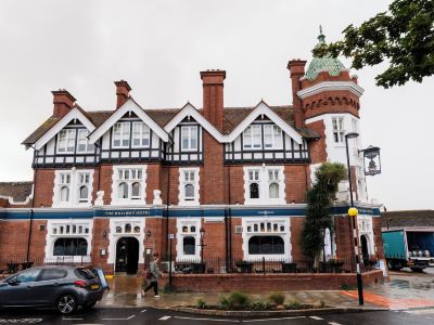 The Railway Hotel Worthing